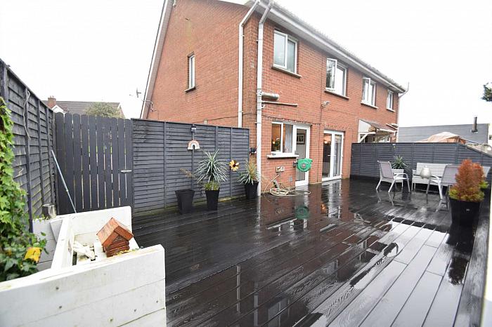 15 Hollybrook Road