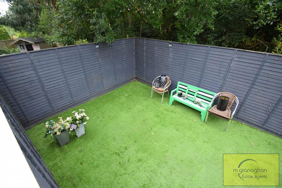 15 Hollybrook Road 15 Hollybrook Road