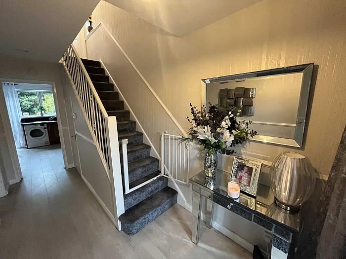 15 Hollybrook Road