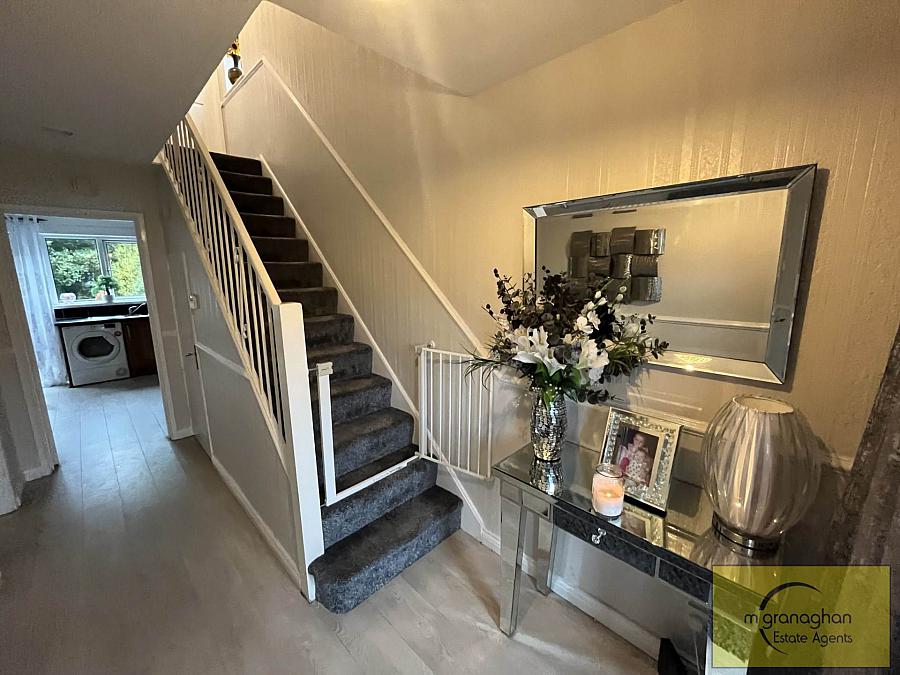 15 Hollybrook Road 15 Hollybrook Road