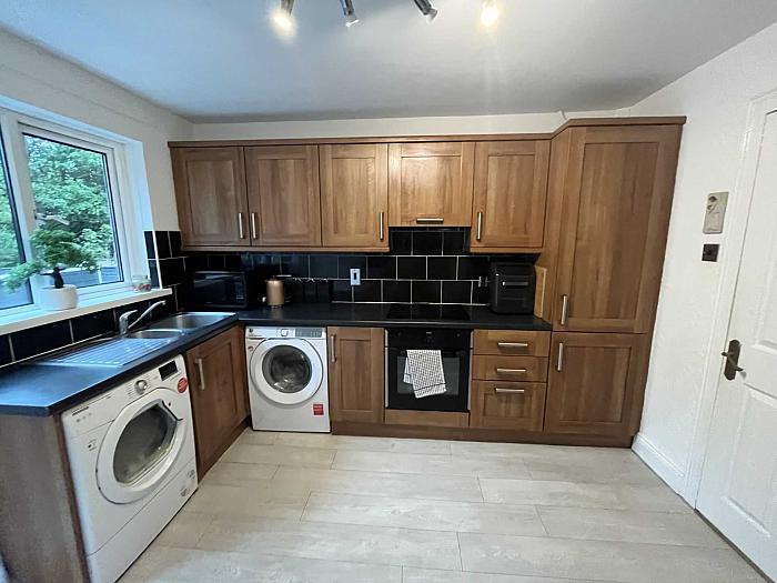 15 Hollybrook Road