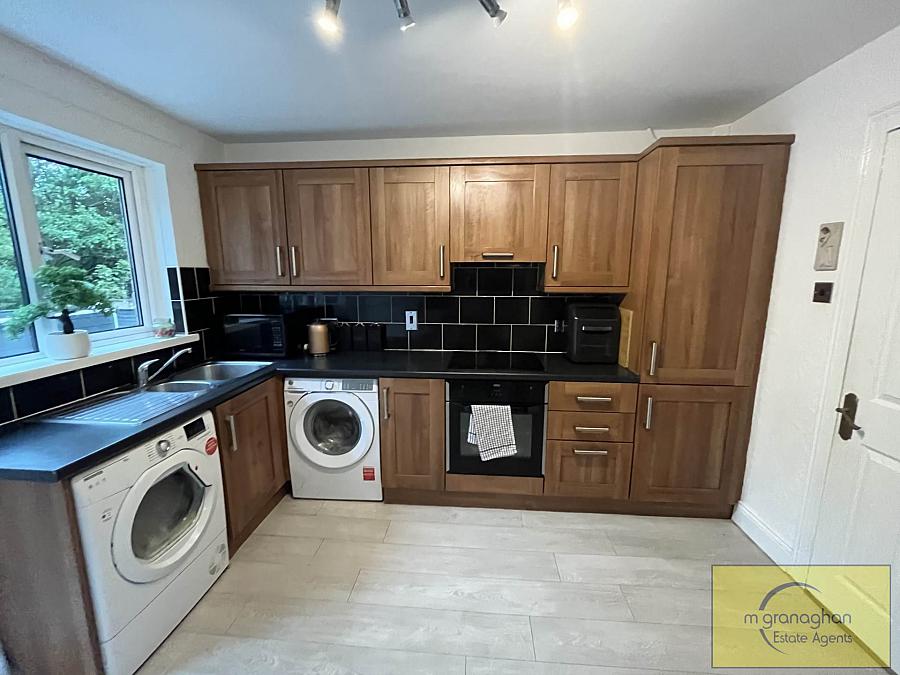 15 Hollybrook Road 15 Hollybrook Road