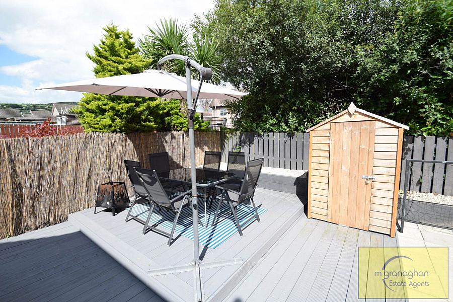 40 Mount Eagles Avenue 40 Mount Eagles Avenue