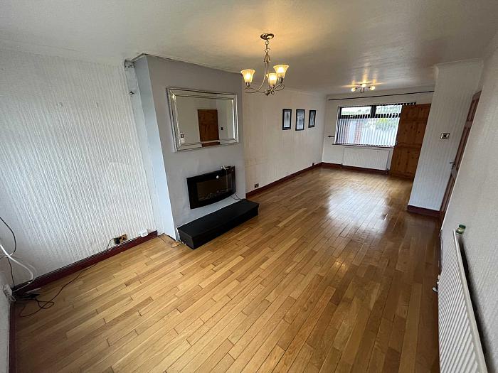 56 Stewartstown Park