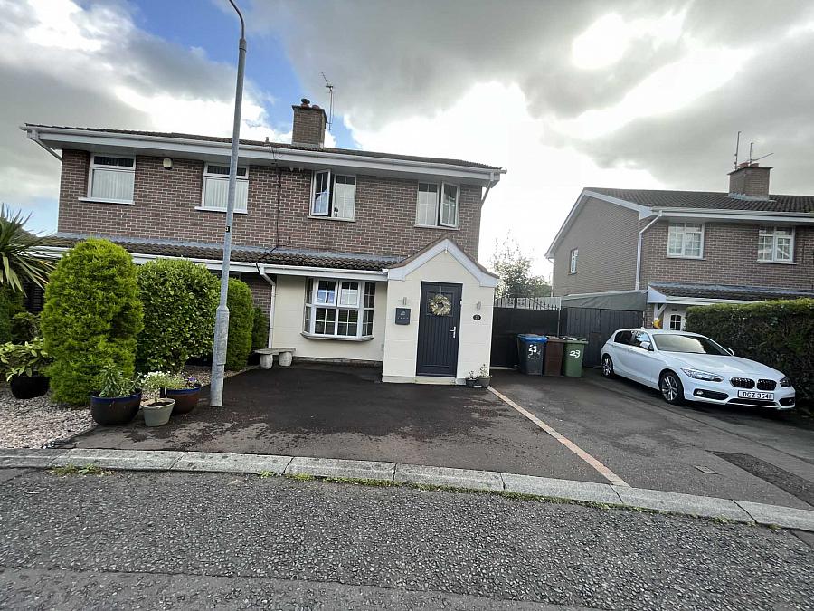 23 Barnfield Grange