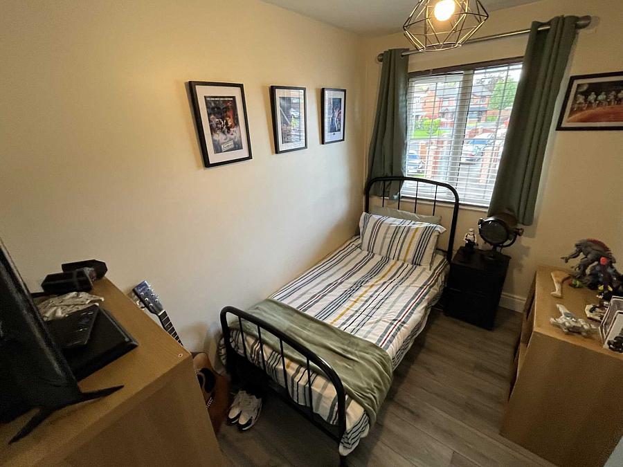 23 Barnfield Grange
