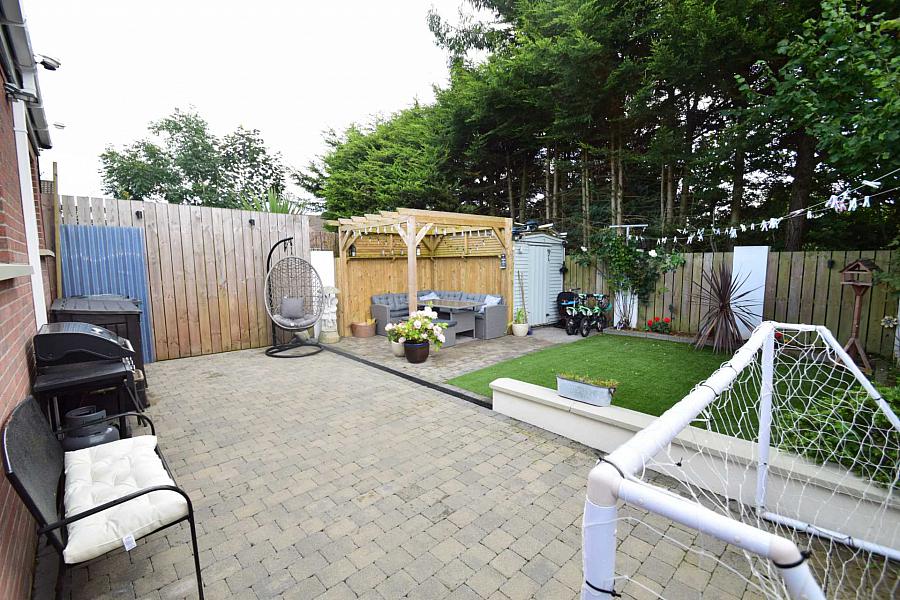 23 Barnfield Grange