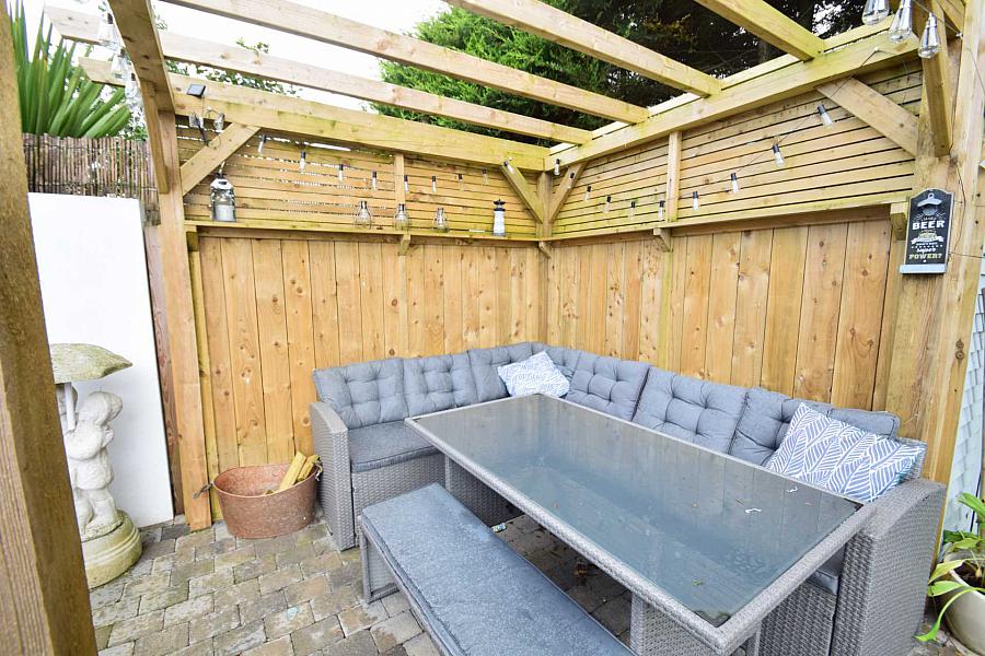 23 Barnfield Grange