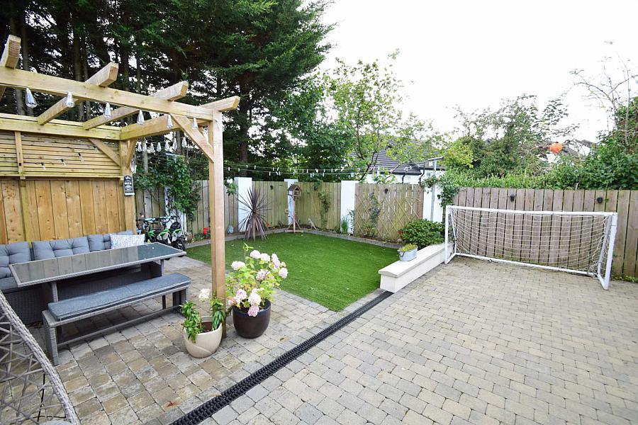 23 Barnfield Grange