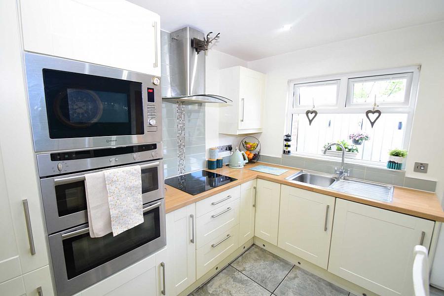 23 Barnfield Grange