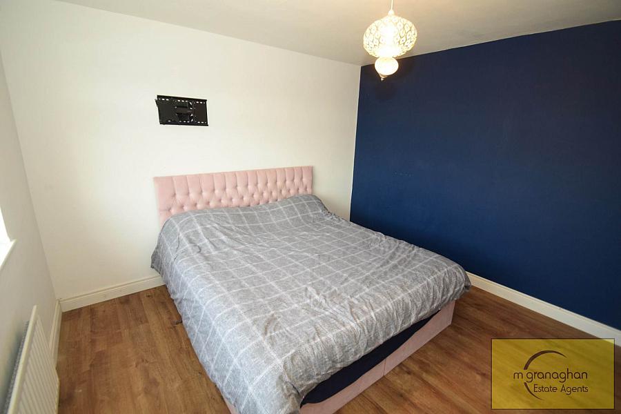 11 Glenmeen Close 11 Glenmeen Close