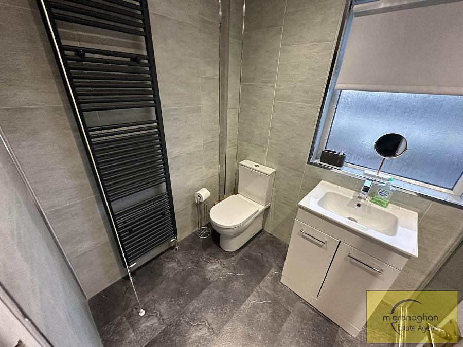 11 Glenmeen Close 11 Glenmeen Close