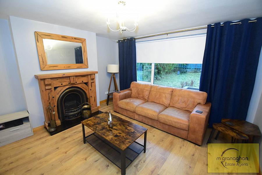 11 Glenmeen Close 11 Glenmeen Close