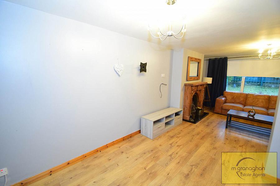 11 Glenmeen Close 11 Glenmeen Close