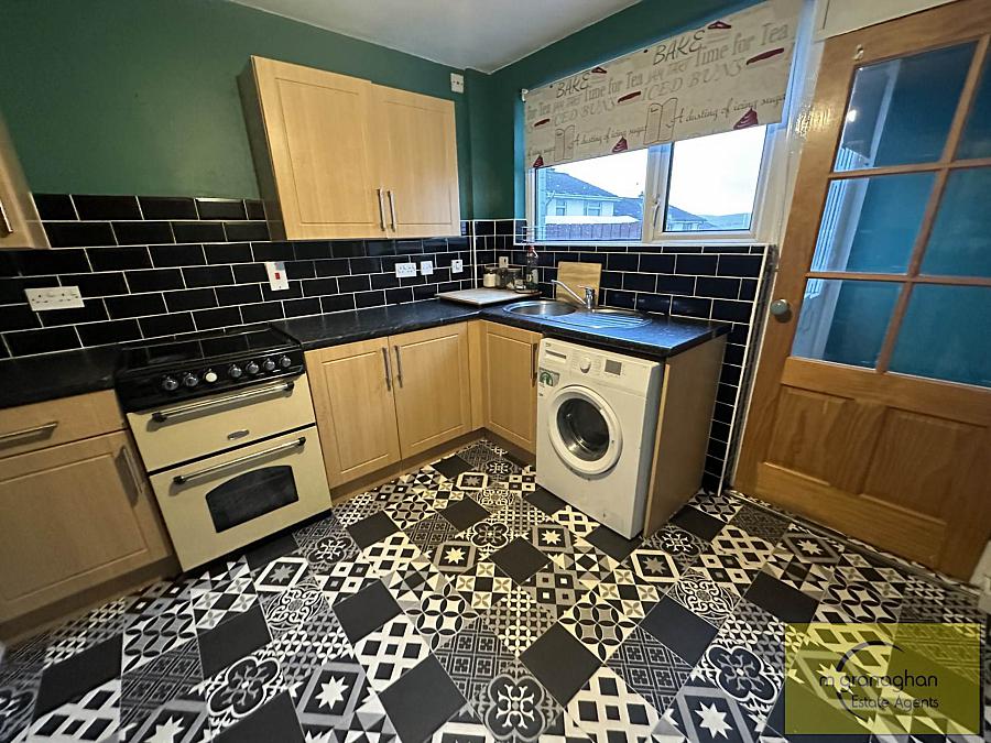 11 Glenmeen Close 11 Glenmeen Close