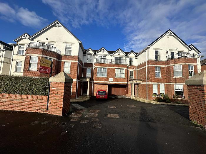 4 Casement Court Andersonstown Road, andersonstown, belfast, BT11 9BS