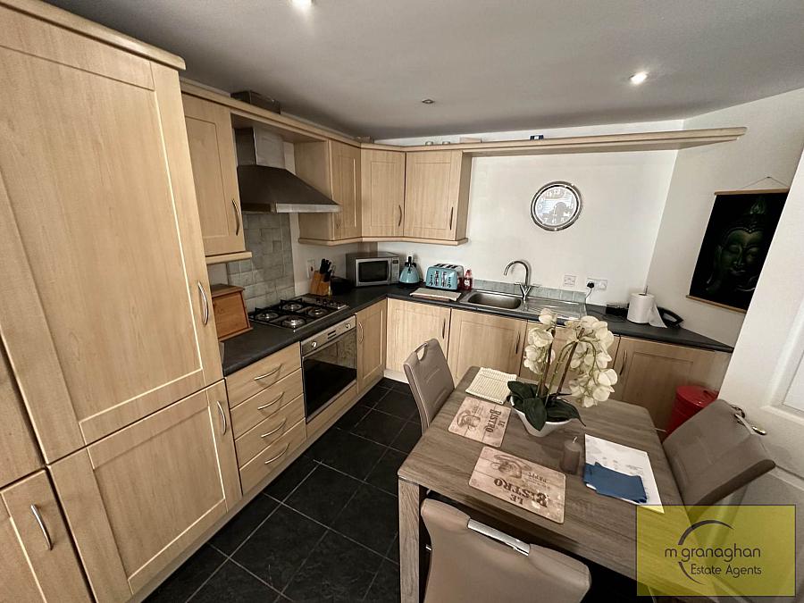 4 Casement Court Andersonstown Road 4 Casement Court Andersonstown Road