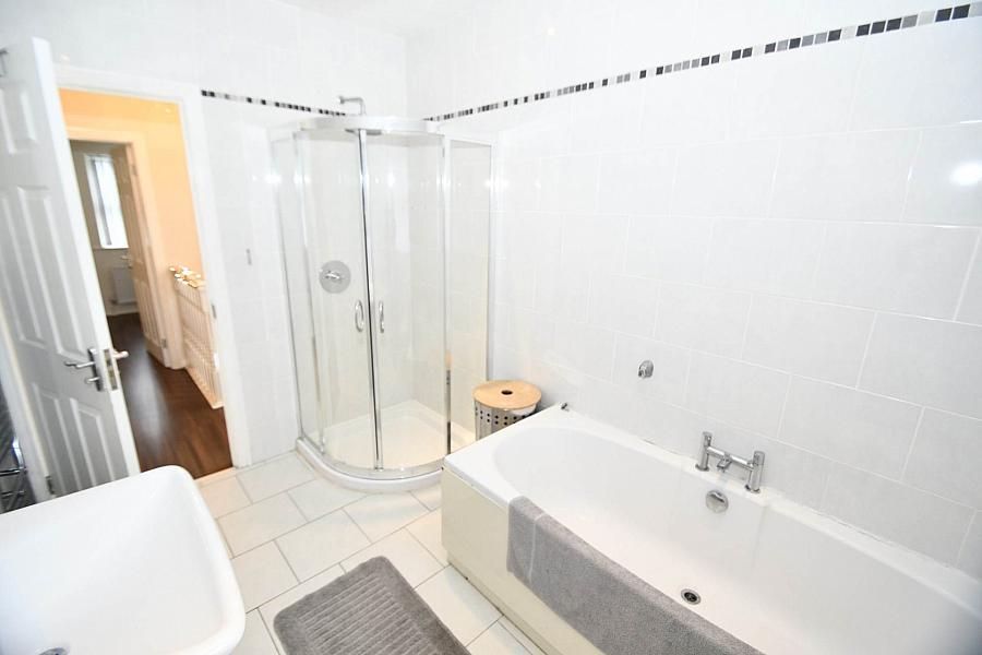 10 Mount Eagles Link