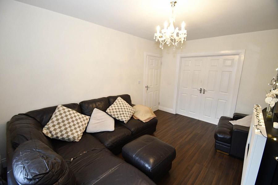 10 Mount Eagles Link