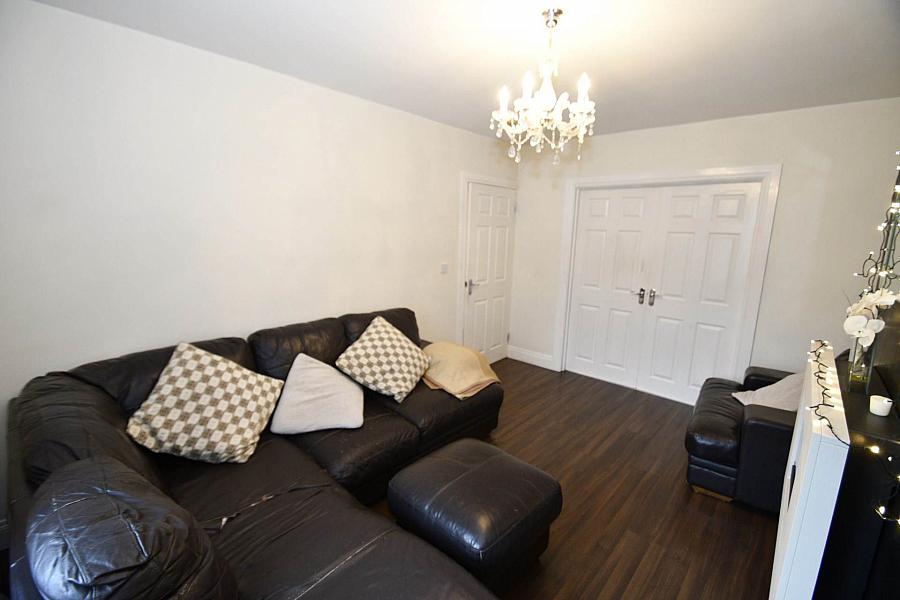 10 Mount Eagles Link