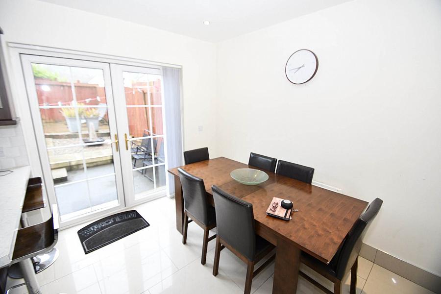 10 Mount Eagles Link