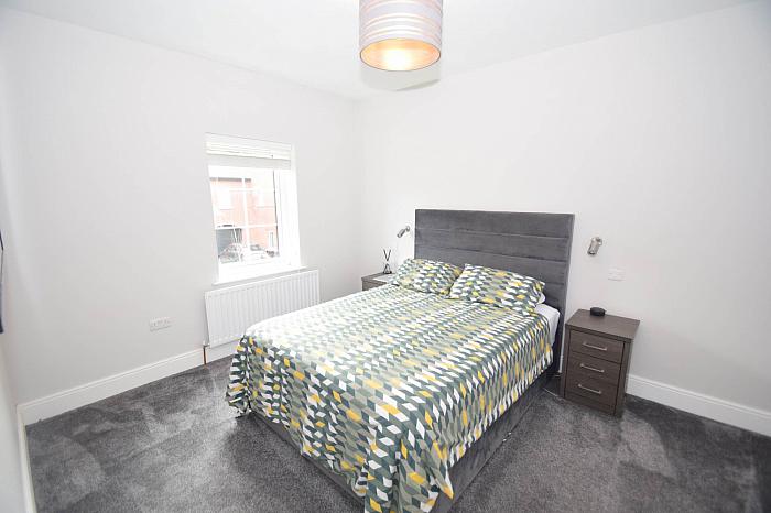 12 Fairfield Close