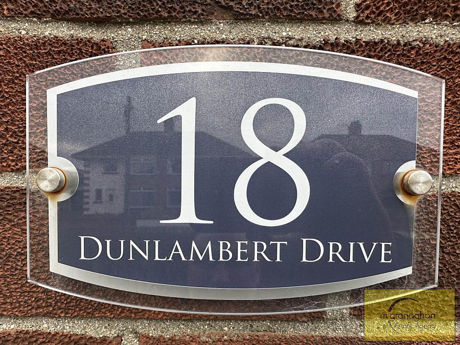 18 Dunlambert Drive 18 Dunlambert Drive