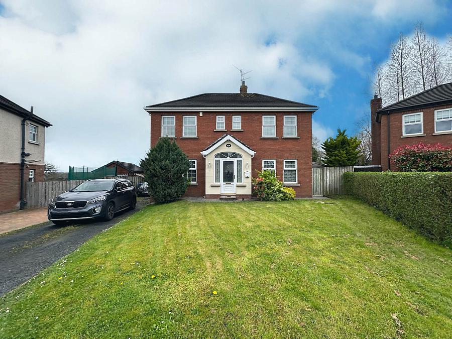 66 Hartswood, crumlin, BT29 4PY