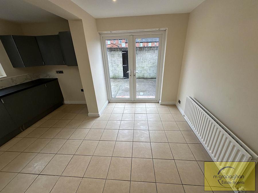 51 Longlands Road 51 Longlands Road