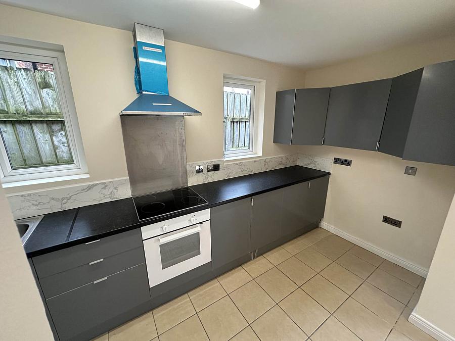 51 Longlands Road