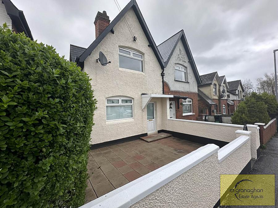 51 Longlands Road 51 Longlands Road