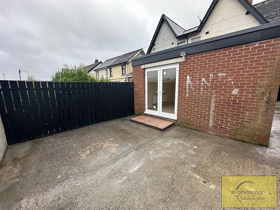 51 Longlands Road 51 Longlands Road