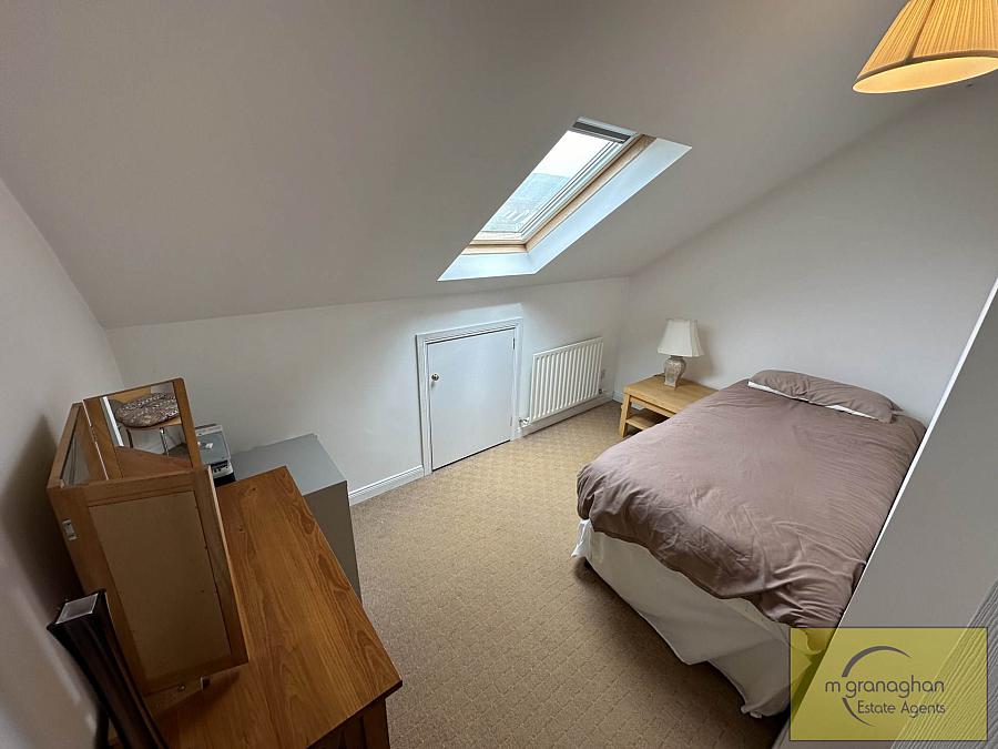 16 Riverdale Park South 16 Riverdale Park South