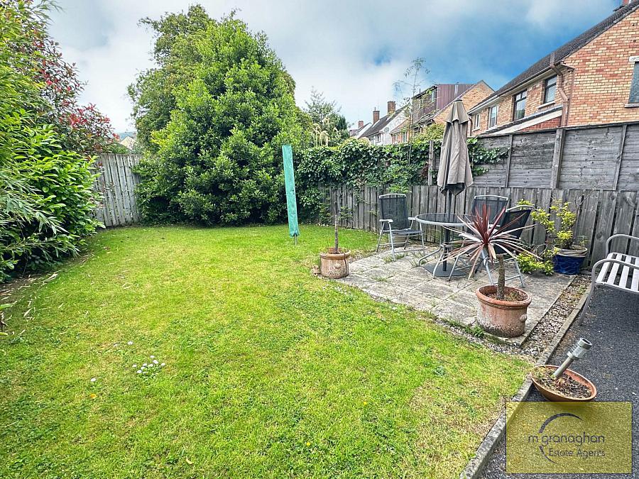 16 Riverdale Park South 16 Riverdale Park South