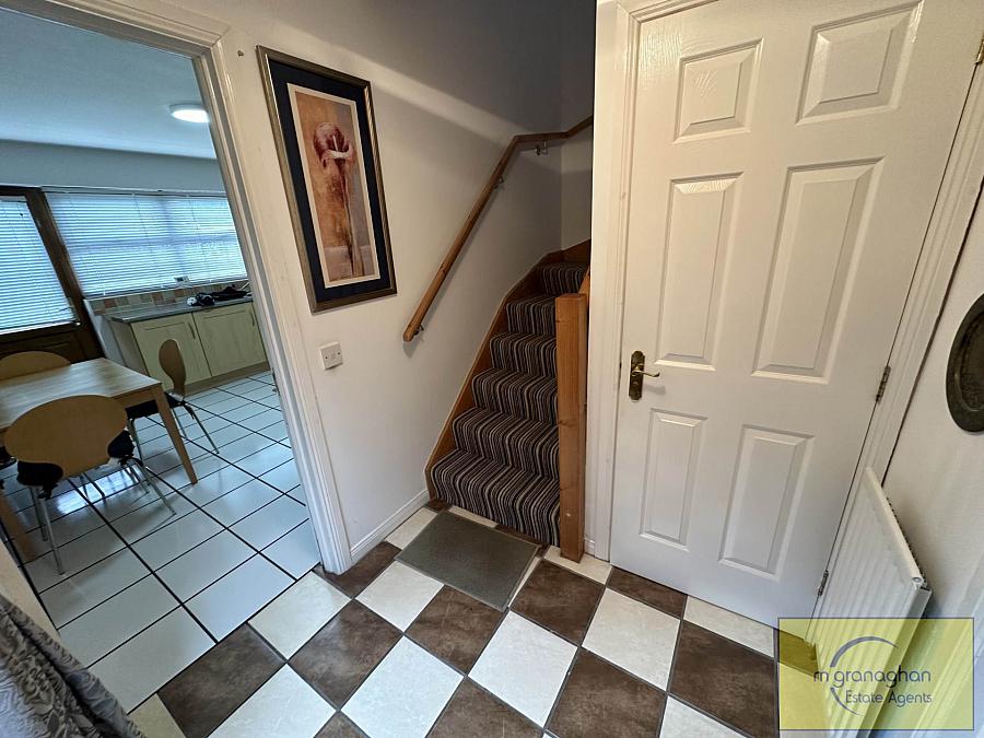 16 Riverdale Park South 16 Riverdale Park South