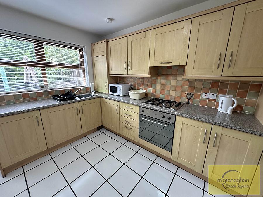 16 Riverdale Park South 16 Riverdale Park South