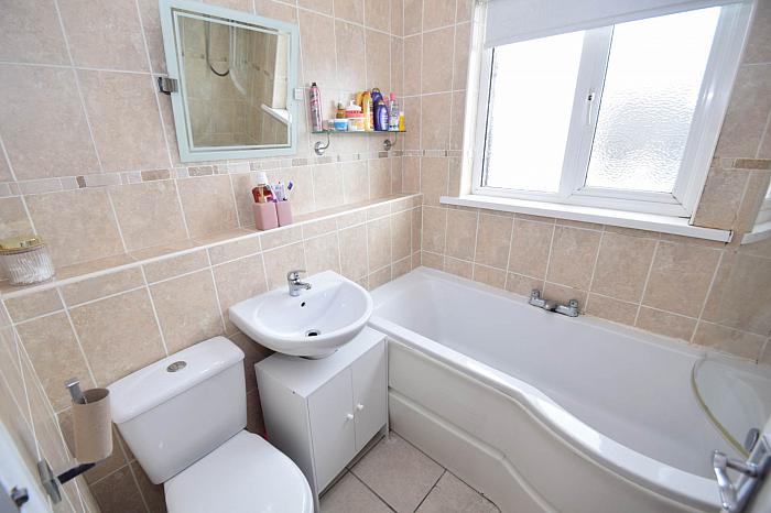 88 Lagmore Meadows