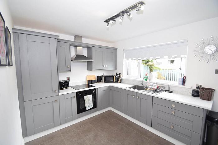 88 Lagmore Meadows