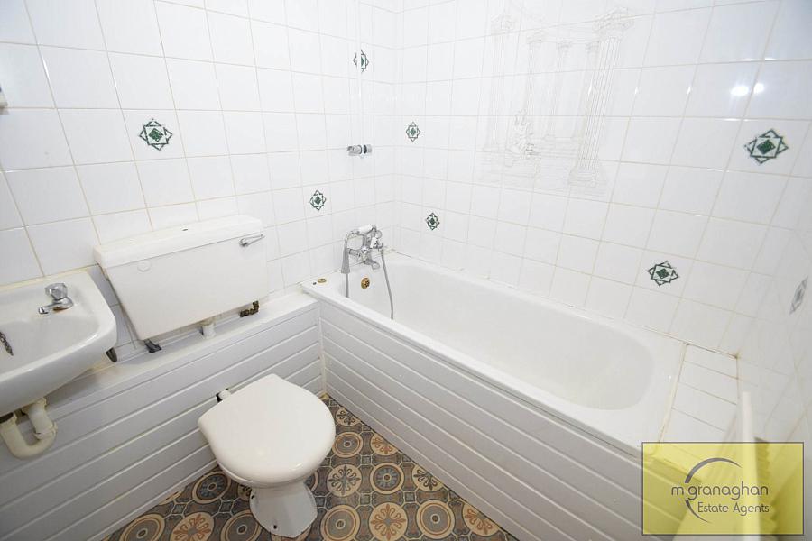 13 Whiterock Crescent 13 Whiterock Crescent