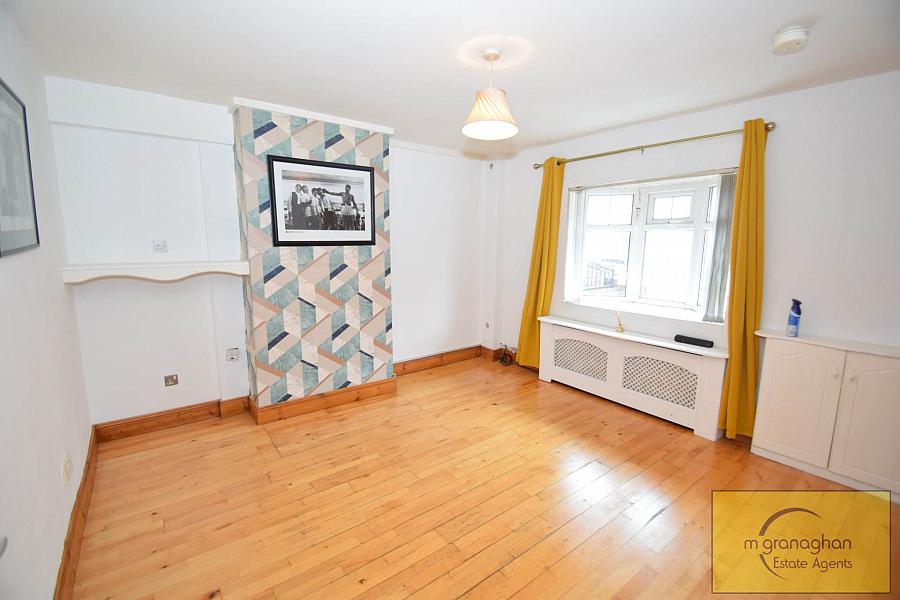 13 Whiterock Crescent 13 Whiterock Crescent