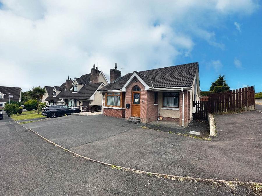 85 Lagmore Dale, lagmore, belfast, BT17 0TF