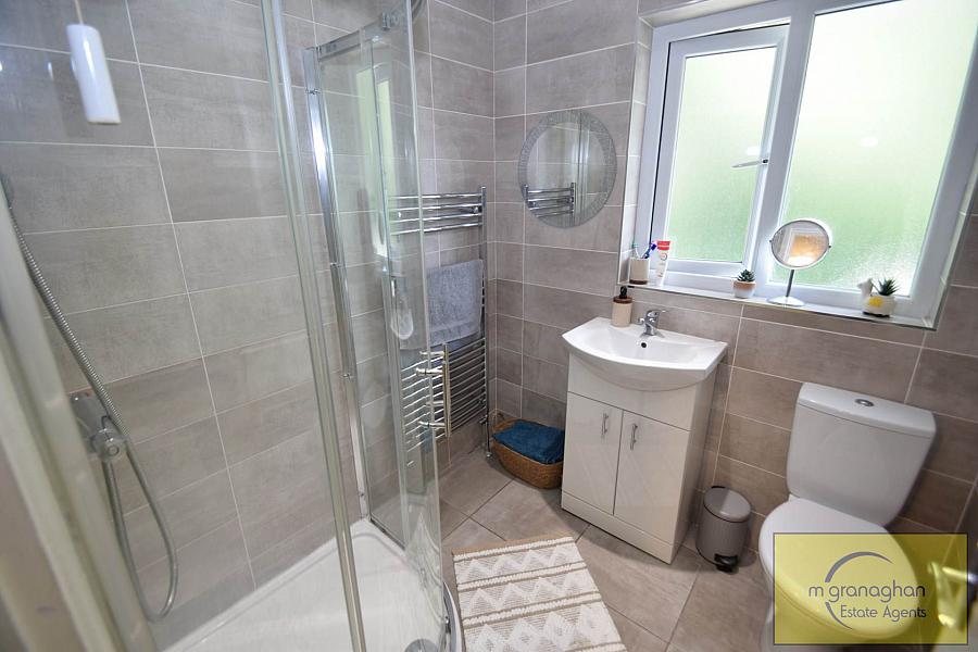 286 Lagmore Meadows