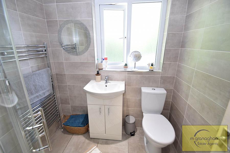 286 Lagmore Meadows