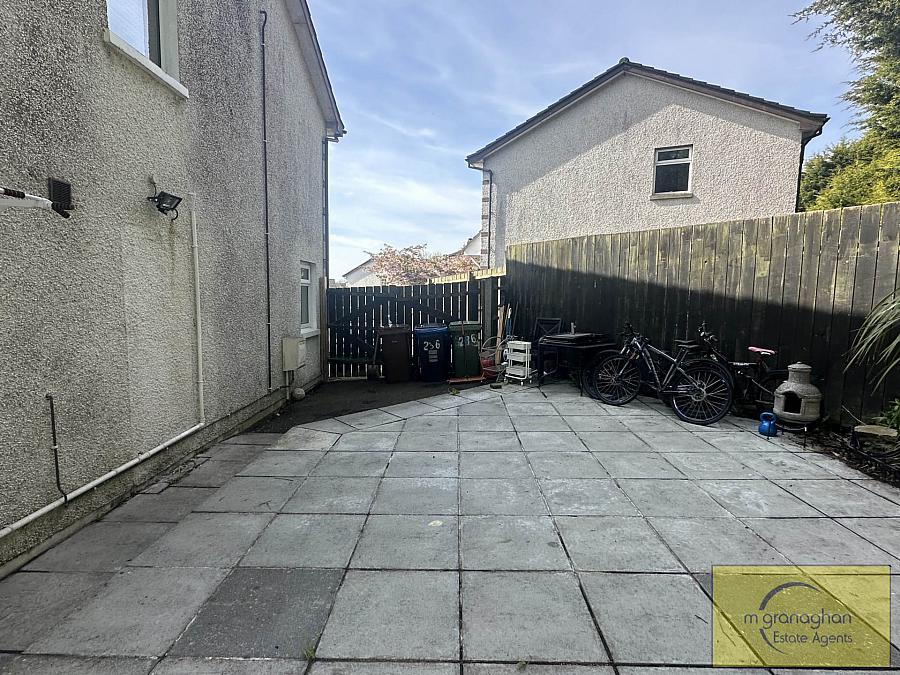 286 Lagmore Meadows