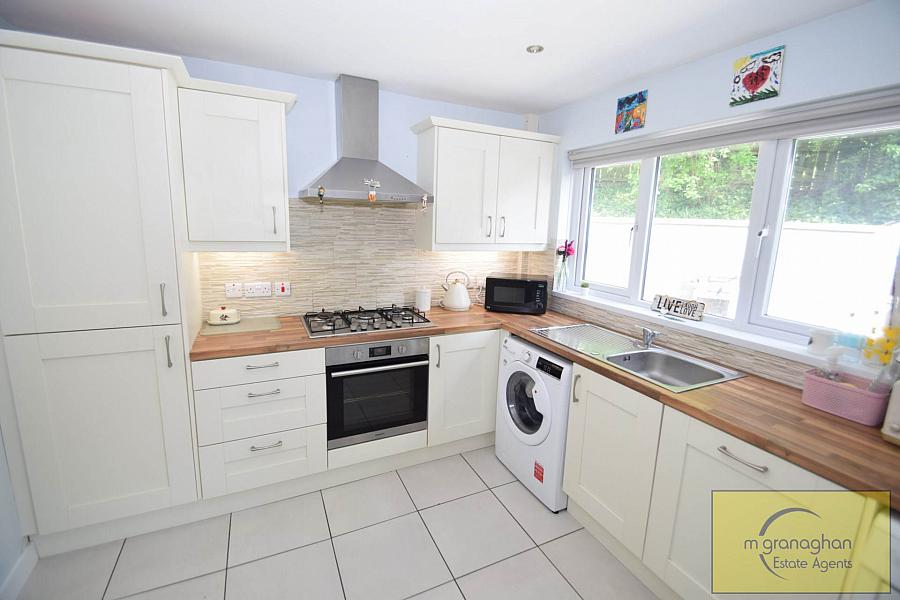 286 Lagmore Meadows