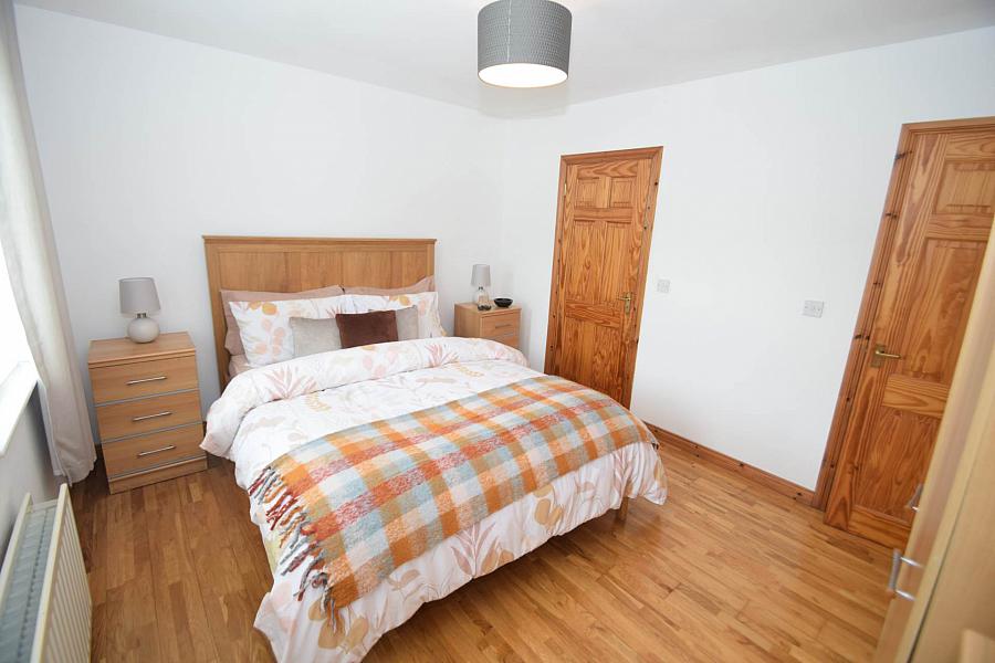13 Lynnwood Mews