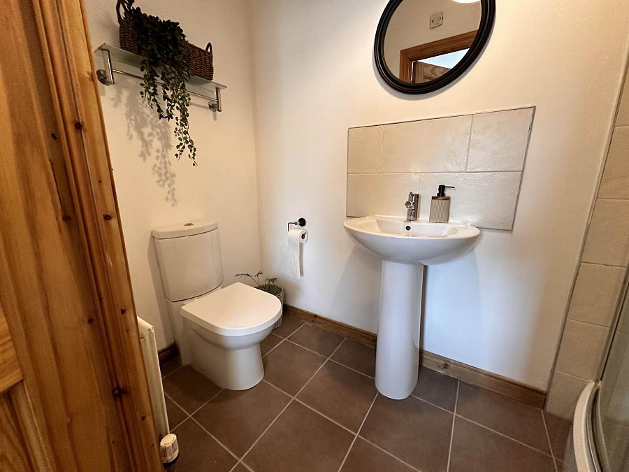 13 Lynnwood Mews