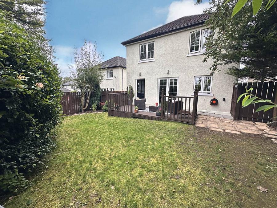 13 Lynnwood Mews