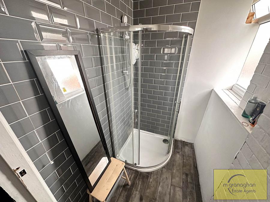 1 A,B,C  Diamond Gardens