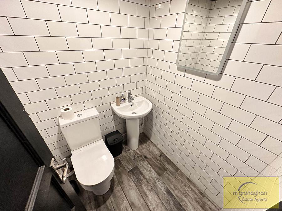 1 A,B,C  Diamond Gardens